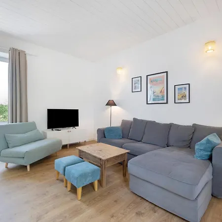 Le Chail - Tatil Evi
